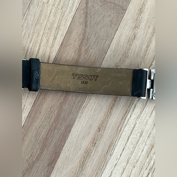 Tissot Ladies Watch Equi-T Stainless Case Black Dial Genuine Leather Strap Rare - Picture 11 of 17